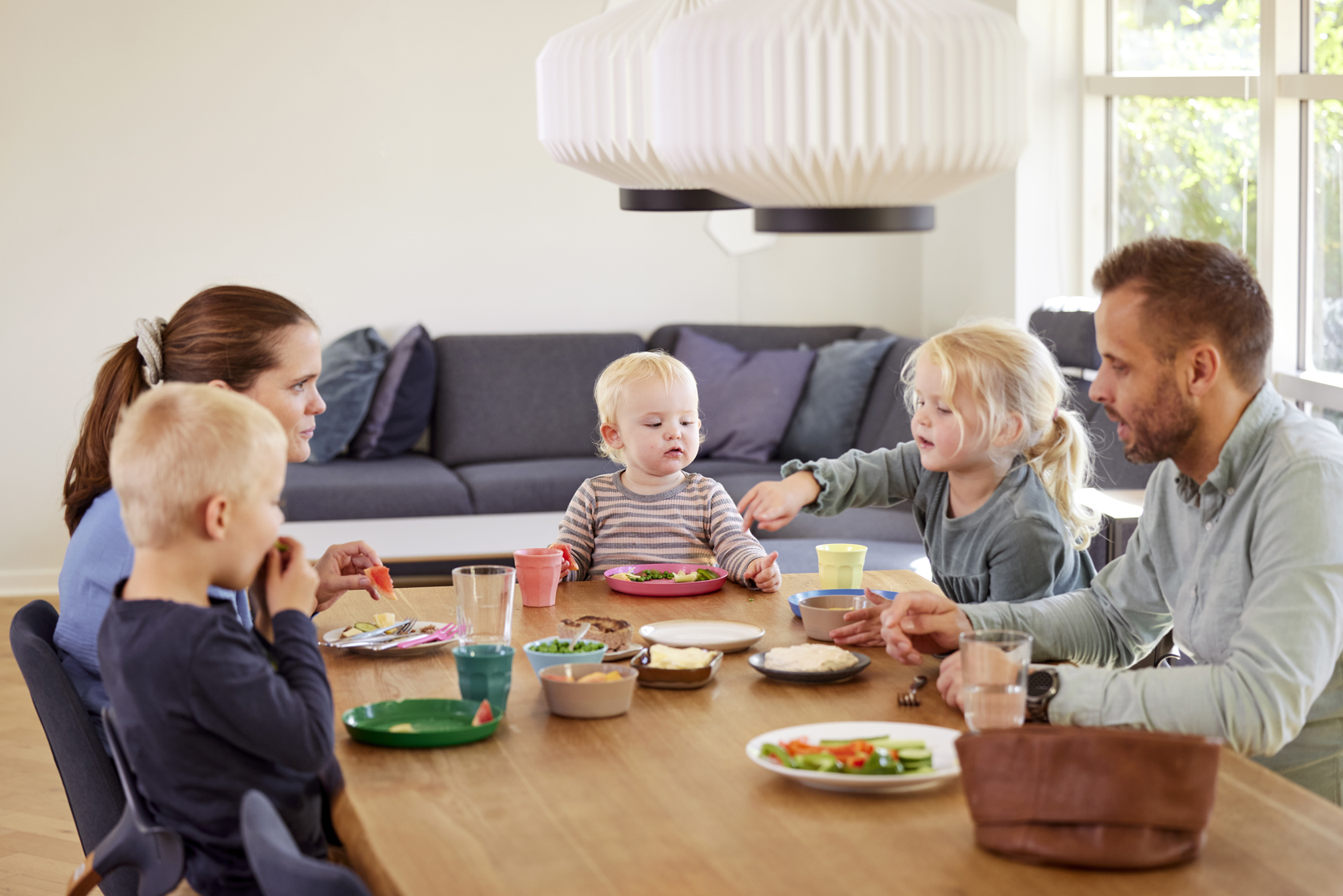 Familie spiser